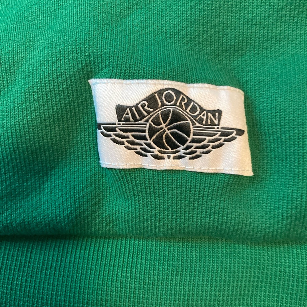 Jordan Air men’s SZ XL Green and Black sweatshirt with wings Design - Picture 7 of 7